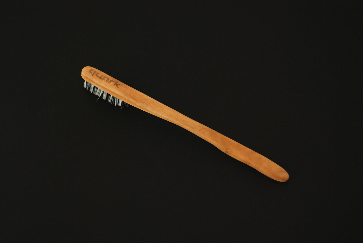 Solo Quark nano brush (cherry tree)