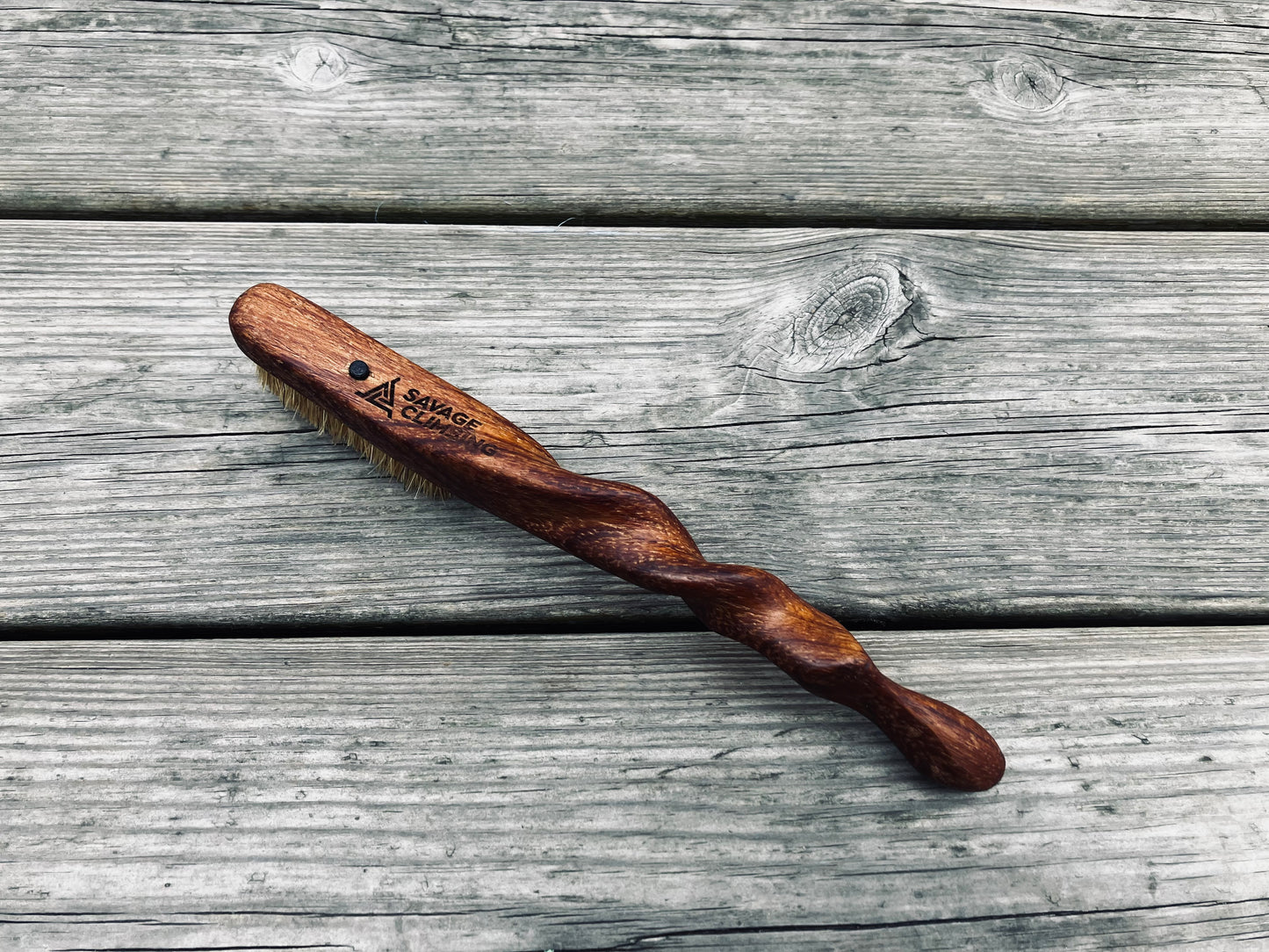 Ents climbing brush with replaceable bristles -Size S Iroko