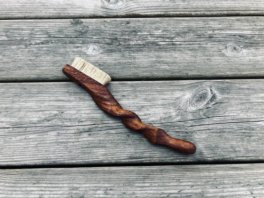 Ents climbing brush with replaceable bristles -Size S Iroko