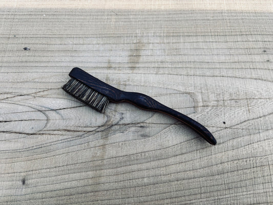 Shinobi climbing brush with replaceable hair-Size S Wenge Iroko Walnut