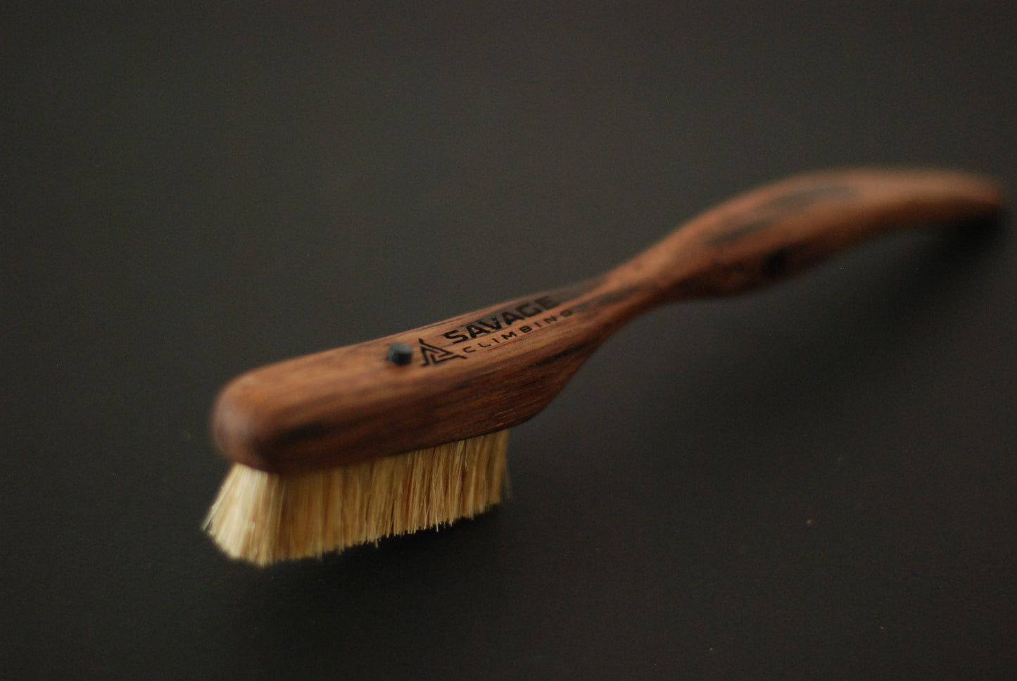 Dragon tooth (ababa wood) climbing brush with replaceable natural boar hair - Size S