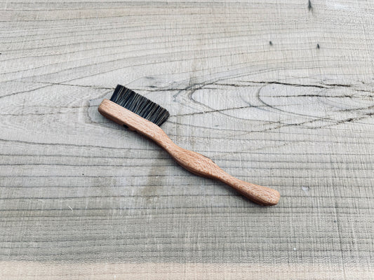 Godzilla brush replaceable head with natural boar hair   Size M