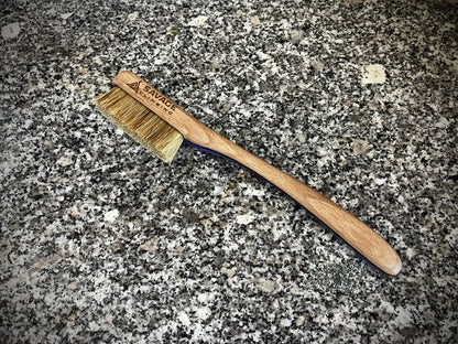 Apprentice Joker climbing brush with replaceable natural boar hair - Size S