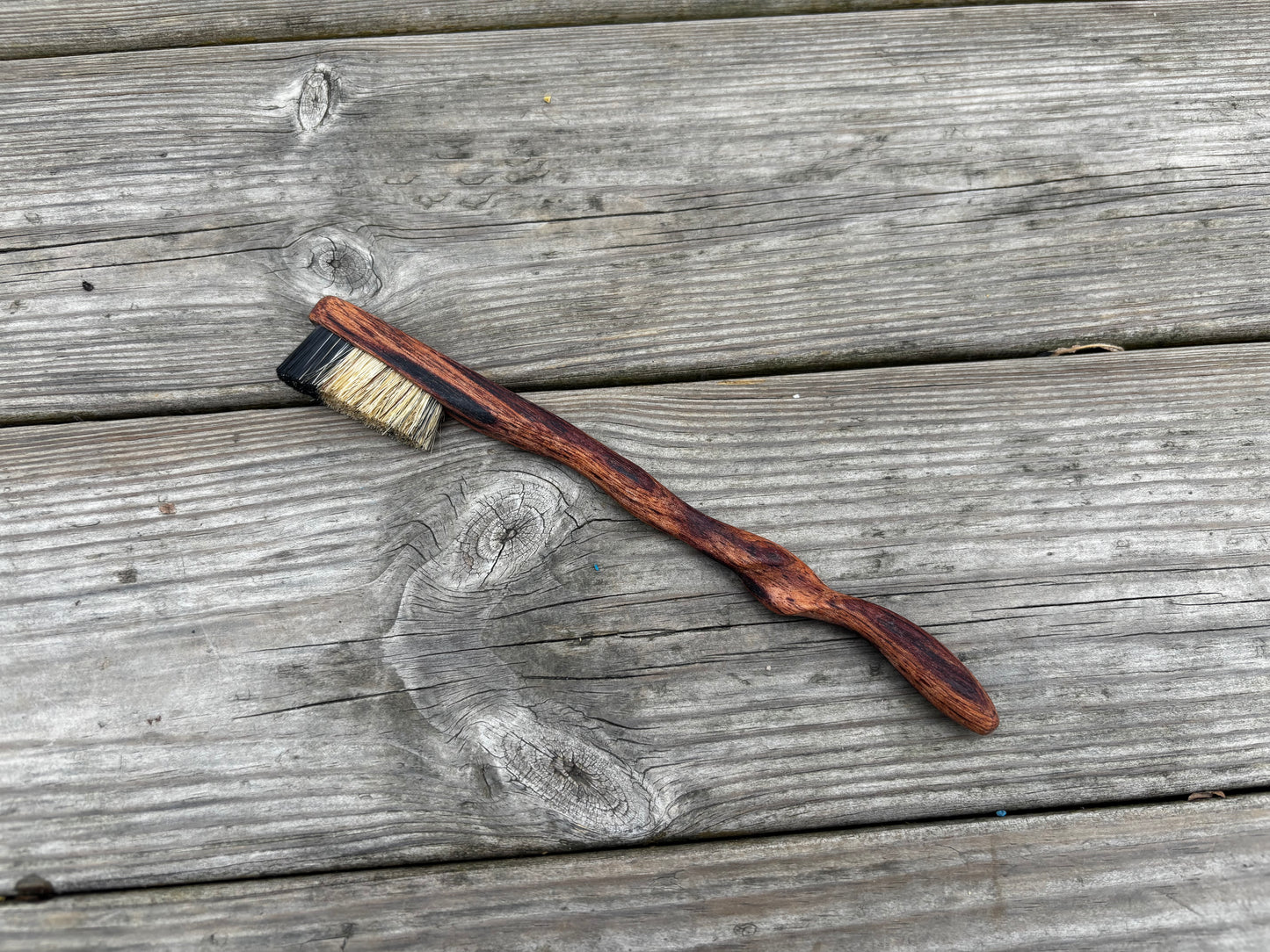 Solo Quark nano brush with natural boar hair Aaba