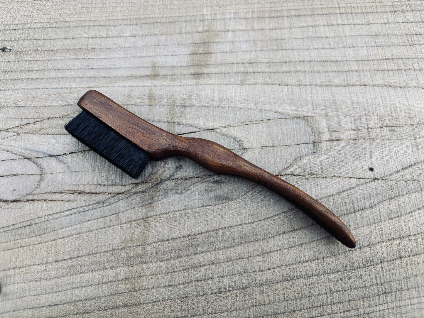 Shinobi climbing brush with replaceable hair-Size S Wenge Iroko