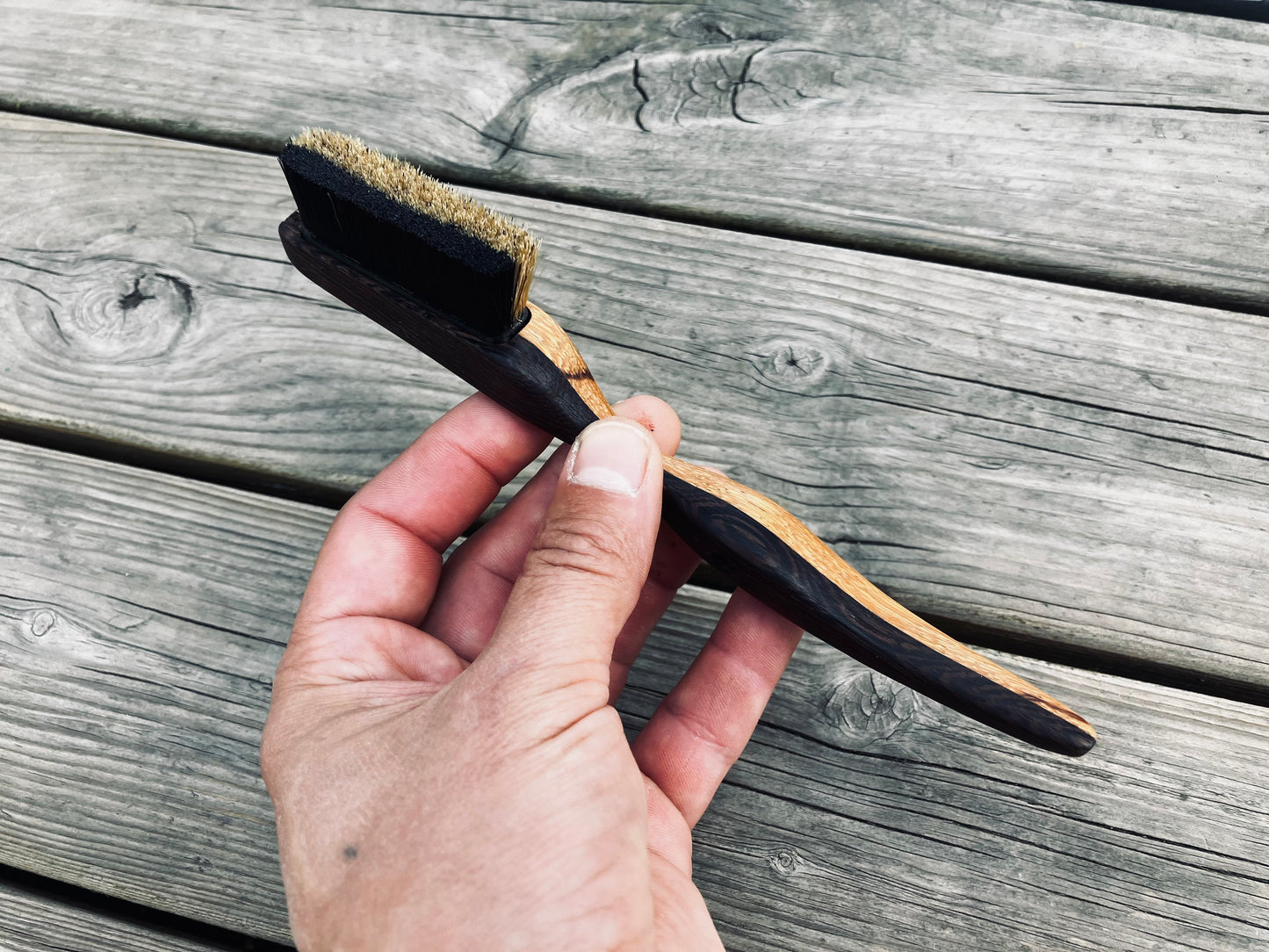 Dragon tooth Domino  climbing brush with replaceable bristles -Size S (wenge wood, marble wood)