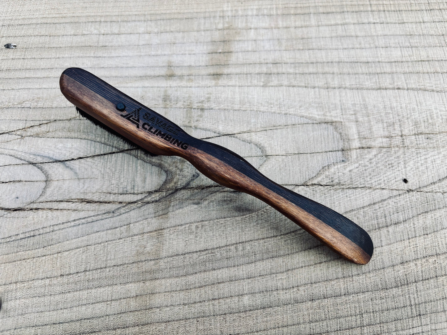 Shinobi climbing brush with replaceable hair-Size S Wenge Iroko
