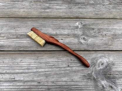 Ents  climbing brush with replaceable bristles -Size S Mahogany