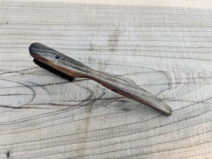 Dragon tooth climbing brush with replaceable natural boar hair-Size S Wallnut