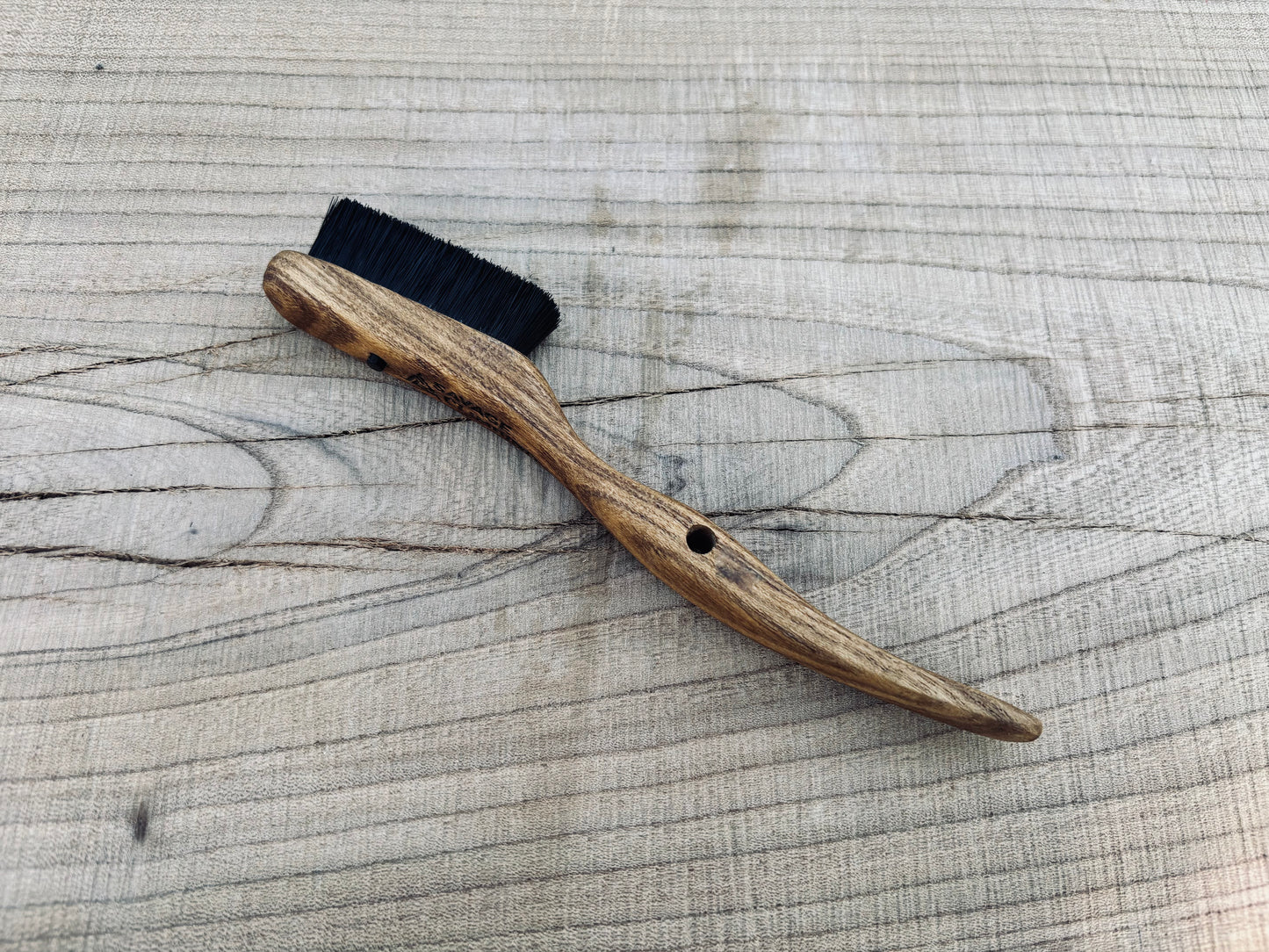 Dragon tooth climbing brush with replaceable natural boar hair-Size S Sophora