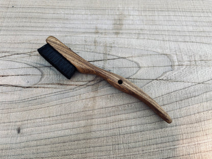 Dragon tooth climbing brush with replaceable natural boar hair-Size S Sophora